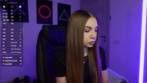 ABBY LAKER online show from 9, 3, 2025