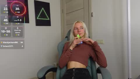 ABBY LAKER online show from 8, 10, 2025