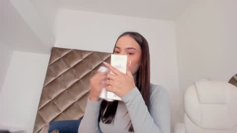 Snapshot of abby_me chatting on 27, 1, 2025 A B B Y online show from 27, 1, 2025