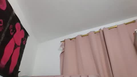 Snapshot of abby_moss_2 chatting on 3, 12, 2025 abby_moss_2 online show from 3, 12, 2025