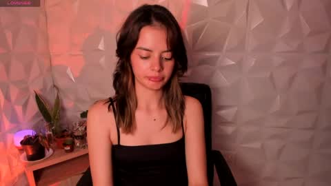 Abby Saenz online show from 8, 6, 2026