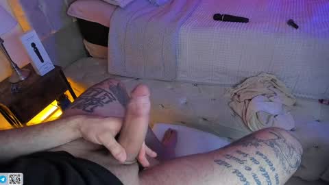 Snapshot of abbyandchris1 chatting on 9, 1, 2025 START TRANSMISSION ---- AM COLOMBIA TIME online show from 9, 1, 2025