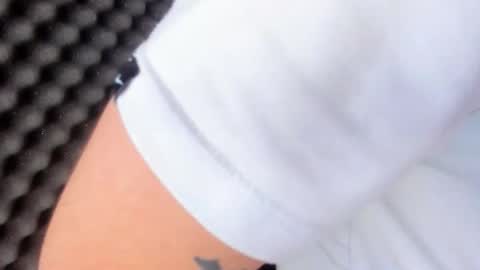 Snapshot of abbyandchris1 chatting on 29, 10, 2025 START TRANSMISSION ---- AM COLOMBIA TIME online show from 29, 10, 2025