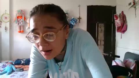 Snapshot of abbyasher chatting on 13, 5, 2026 Abby online show from 13, 5, 2026