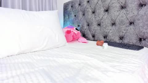 Abby online show from 28, 2, 2025