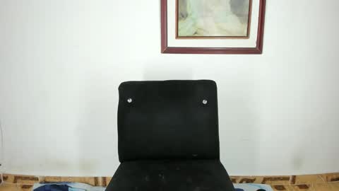 Snapshot of abbyhowlland chatting on 14, 2, 2025 sara online show from 14, 2, 2025