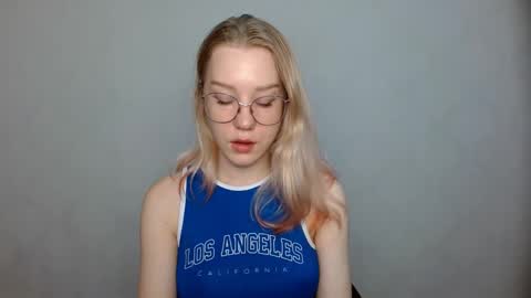 Snapshot of abbymoore__ chatting on 2, 2, 2025 Abby Lovense is active online show from 2, 2, 2025