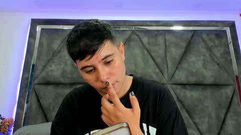 Abby Smith online show from 3, 3, 2026