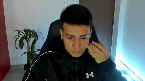 Independence model AbelAsburgo online show from 15, 10, 2025