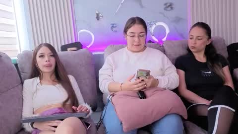 abella_as_ online show from 10, 2, 2026