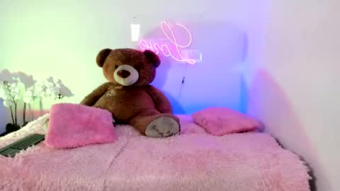 Snapshot of abellaconnor chatting on 11, 2, 2025 Abella and Kendra online show from 11, 2, 2025
