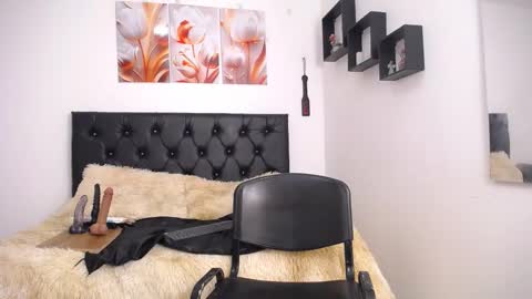 Snapshot of abigail_f00x chatting on 11, 3, 2025 Abigail online show from 11, 3, 2025