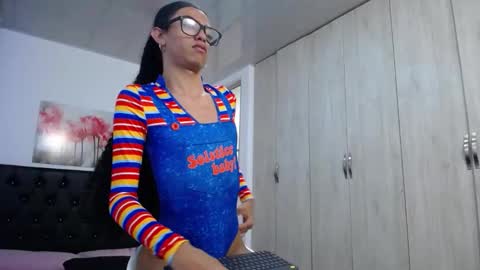 Snapshot of abigail_f00x chatting on 9, 9, 2025 Abigail online show from 9, 9, 2025