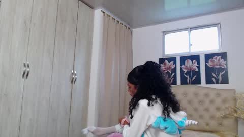 Snapshot of abigail_f00x chatting on 3, 10, 2025 Abigail online show from 3, 10, 2025