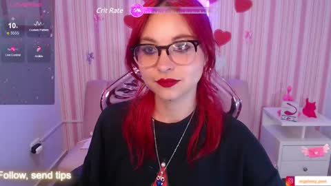 abril_ch_ online show from 4, 1, 2025