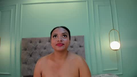 Abril jones online show from 22, 1, 2025