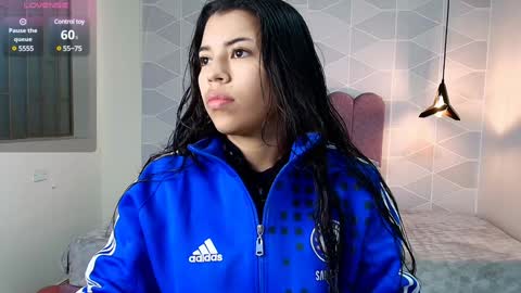 ABRIL MATTHEWS online show from 3, 1, 2025
