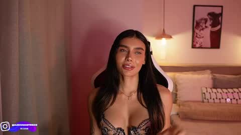 Snapshot of abril_w18 chatting on 30, 3, 2026 My name is Alexa. Please say hello I like to chat with you. If you have requests please use tip online show from 30, 3, 2026