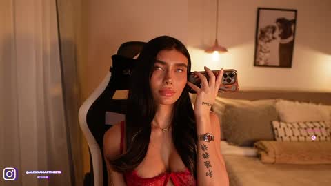 Snapshot of abril_w18 chatting on 1, 4, 2026 My name is Alexa. Please say hello I like to chat with you. If you have requests please use tip online show from 1, 4, 2026