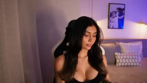 Snapshot of abril_w18 chatting on 10, 4, 2026 My name is Alexa. Please say hello I like to chat with you. If you have requests please use tip online show from 10, 4, 2026