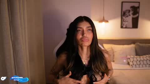 Snapshot of abril_w18 chatting on 28, 4, 2026 My name is Alexa. Please say hello I like to chat with you. If you have requests please use tip online show from 28, 4, 2026
