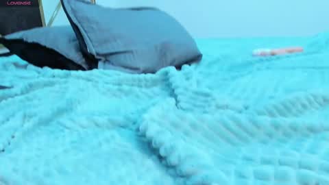 Snapshot of abrilsonne chatting on 27, 12, 2024 AbrilSonne online show from 27, 12, 2024