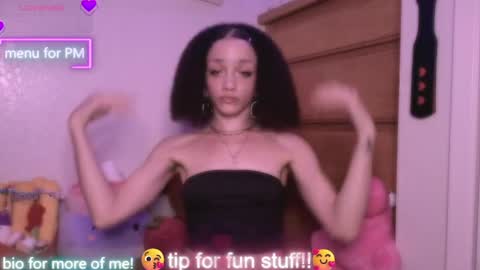 Peach online show from 4, 4, 2026