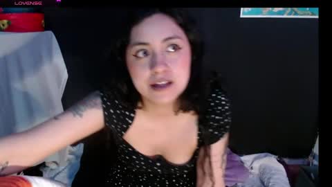 Snapshot of absentavert chatting on 23, 5, 2026 Absenta vert online show from 23, 5, 2026