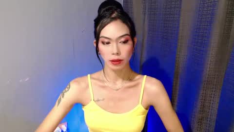 Miss Sophie online show from 10, 12, 2024