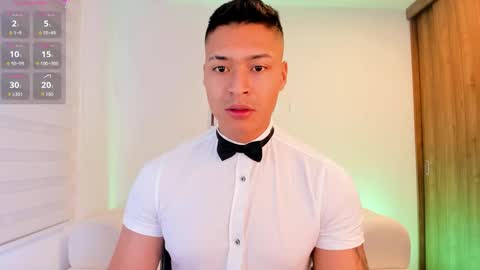 Snapshot of abu_dhabi_21 chatting on 21, 9, 2025 Will online show from 21, 9, 2025