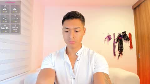 Snapshot of abu_dhabi_21 chatting on 15, 11, 2025 Will online show from 15, 11, 2025