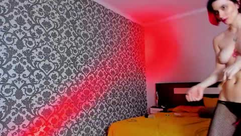 Snapshot of acidlampa420 chatting on 6, 12, 2024 MAIYA online show from 6, 12, 2024