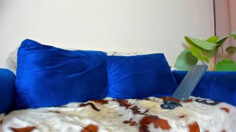 R. online show from 6, 2, 2025