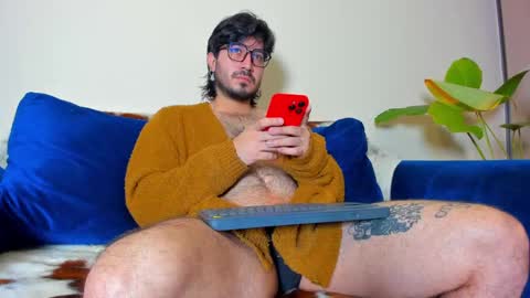 R. online show from 10, 2, 2025