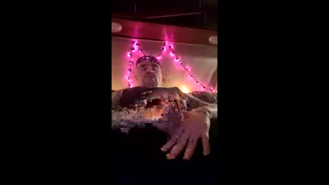 Snapshot of act_right_dub420 chatting on 9, 1, 2026 act_right_dub420 online show from 9, 1, 2026