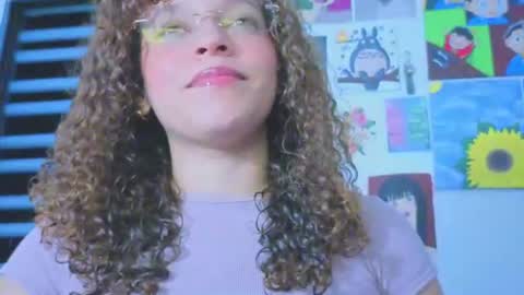 Snapshot of ada_gales_ chatting on 20, 6, 2026 Isa online show from 20, 6, 2026