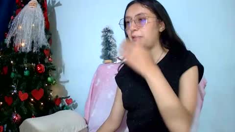 Snapshot of ada_naugthy1 chatting on 5, 12, 2025 Ada naugthy28 online show from 5, 12, 2025