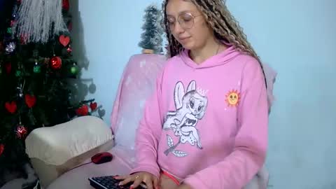 Snapshot of ada_naugthy1 chatting on 21, 12, 2025 Ada naugthy28 online show from 21, 12, 2025