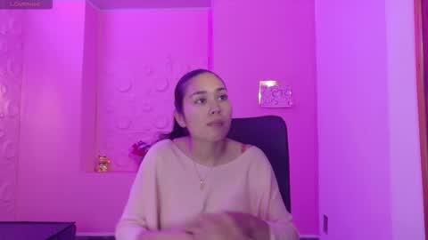 Snapshot of adaira31 chatting on 15, 11, 2025 Adaira online show from 15, 11, 2025