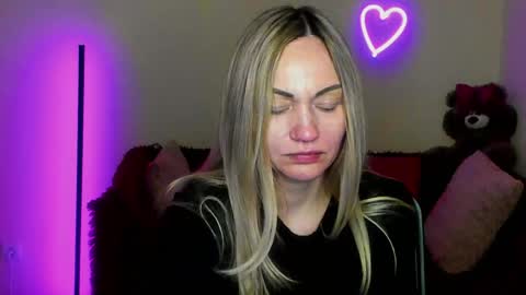 Adalina online show from 8, 4, 2026