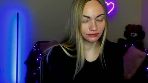 Snapshot of adalina_teacher chatting on 19, 4, 2026 Adalina online show from 19, 4, 2026