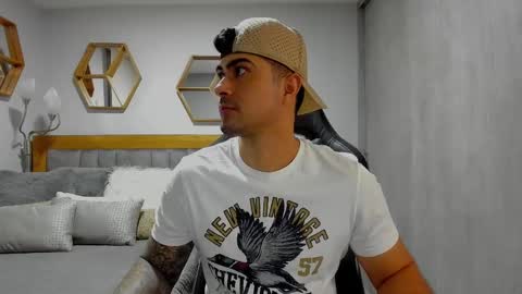 adam clarke online show from 19, 1, 2025