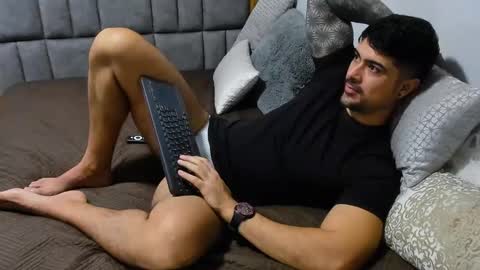 adam clarke online show from 29, 1, 2025