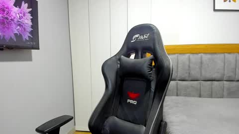 adam clarke online show from 4, 2, 2025