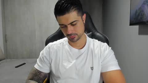 adam clarke online show from 6, 3, 2025