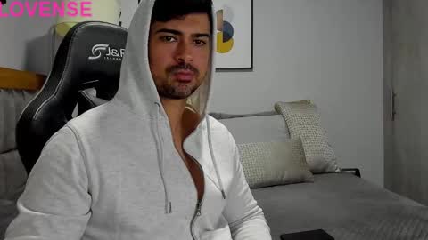 adam clarke online show from 6, 10, 2025