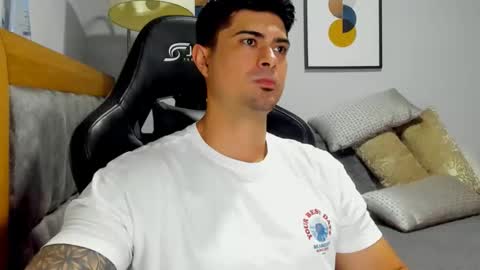 adam clarke online show from 7, 1, 2026