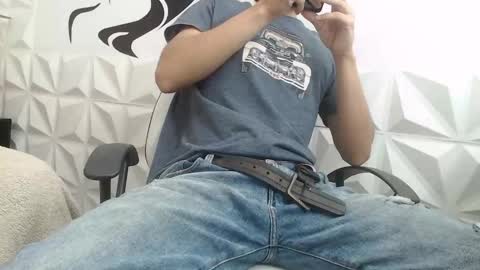 Snapshot of adam_evehotroom chatting on 16, 2, 2025 adam_evehotroom online show from 16, 2, 2025
