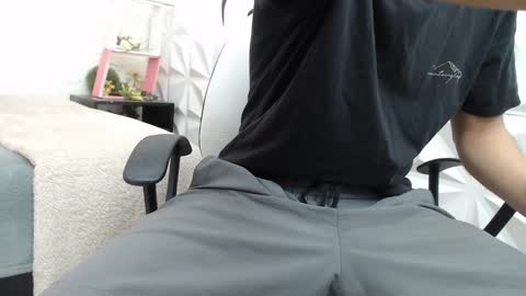 Snapshot of adam_evehotroom chatting on 23, 2, 2025 adam_evehotroom online show from 23, 2, 2025