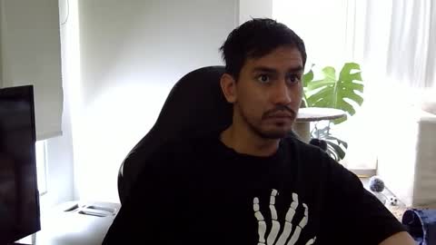 Snapshot of adam_evehotroom chatting on 5, 10, 2025 adam_evehotroom online show from 5, 10, 2025